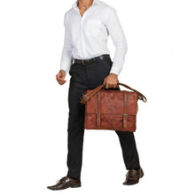 Lade das Bild in den Galerie-Viewer, WILLIAM