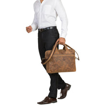 Lade das Bild in den Galerie-Viewer, OSCAR