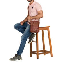 Lade das Bild in den Galerie-Viewer, RICHARD