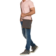 Lade das Bild in den Galerie-Viewer, MARSHALL