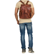 Lade das Bild in den Galerie-Viewer, CHARLIE