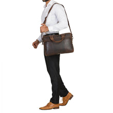 Lade das Bild in den Galerie-Viewer, DAMIAN