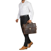 Lade das Bild in den Galerie-Viewer, CURRY