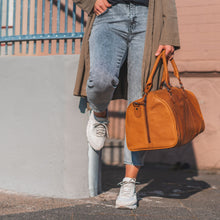 Lade das Bild in den Galerie-Viewer, DREW