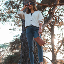 Lade das Bild in den Galerie-Viewer, winternam clutch solveig cognac