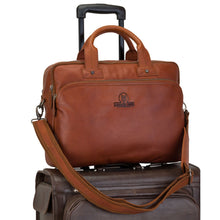 Lade das Bild in den Galerie-Viewer, OSCAR