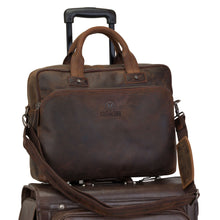 Lade das Bild in den Galerie-Viewer, OSCAR