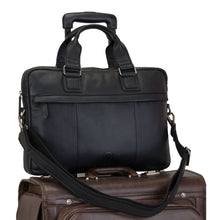 Lade das Bild in den Galerie-Viewer, DAMIAN