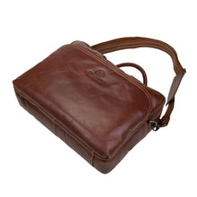 Lade das Bild in den Galerie-Viewer, OSCAR