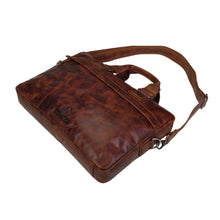 Lade das Bild in den Galerie-Viewer, DAMIAN