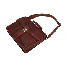 Lade das Bild in den Galerie-Viewer, CURRY