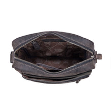 Lade das Bild in den Galerie-Viewer, RICHARD