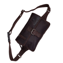 Lade das Bild in den Galerie-Viewer, MILLER