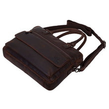 Lade das Bild in den Galerie-Viewer, TAYLOR