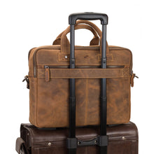 Lade das Bild in den Galerie-Viewer, OSCAR