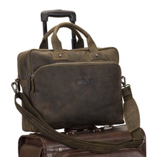 Lade das Bild in den Galerie-Viewer, OSCAR