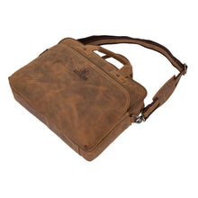 Lade das Bild in den Galerie-Viewer, OSCAR