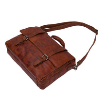 Lade das Bild in den Galerie-Viewer, WILLIAM