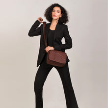 Lade das Bild in den Galerie-Viewer, savagehide handtasche amelia brownie