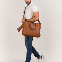 Lade das Bild in den Galerie-Viewer, THOR