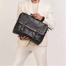 Lade das Bild in den Galerie-Viewer, winternam aktentasche stockholm schwarz