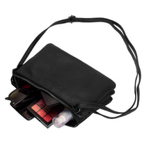 Lade das Bild in den Galerie-Viewer, winternam umhaengetasche ylvie schwarz