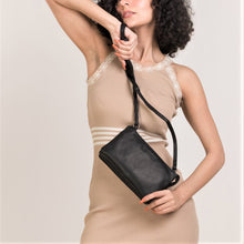 Lade das Bild in den Galerie-Viewer, winternam umhaengetasche ylvie schwarz